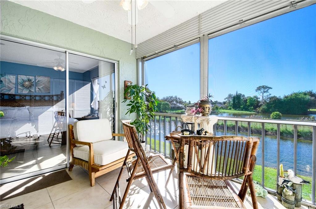 COUNTRY CLUB MANOR - Residential