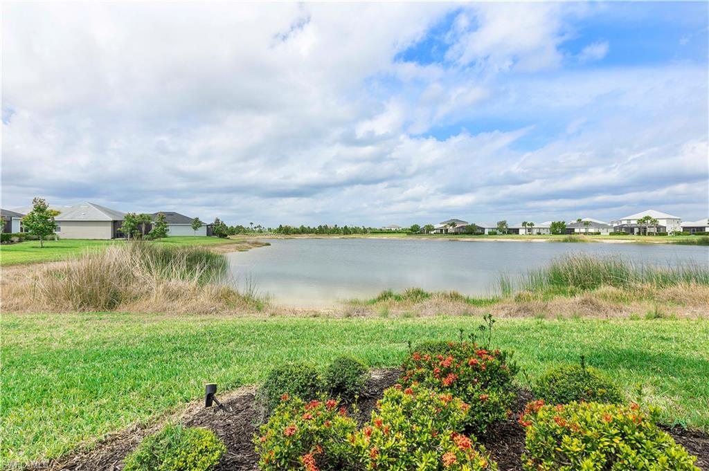 TRAILS EDGE - Residential