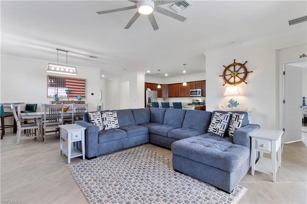 TRAILS EDGE - Residential