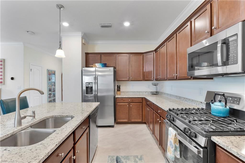 TRAILS EDGE - Residential