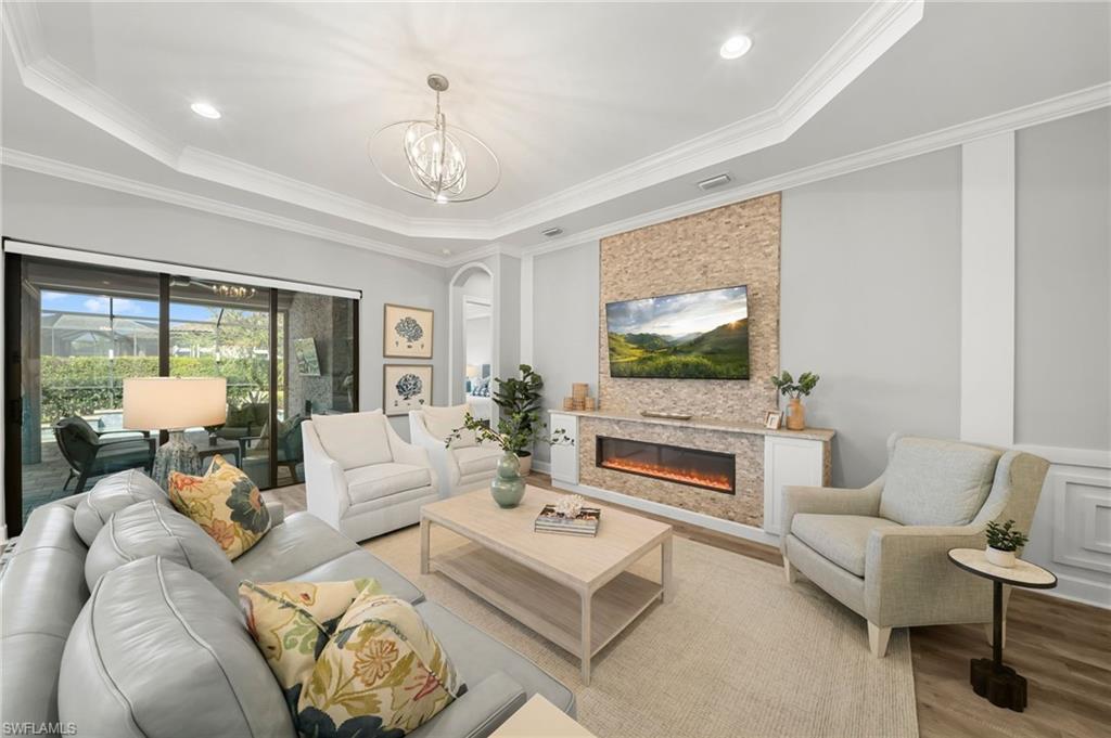 ESPLANADE - Residential