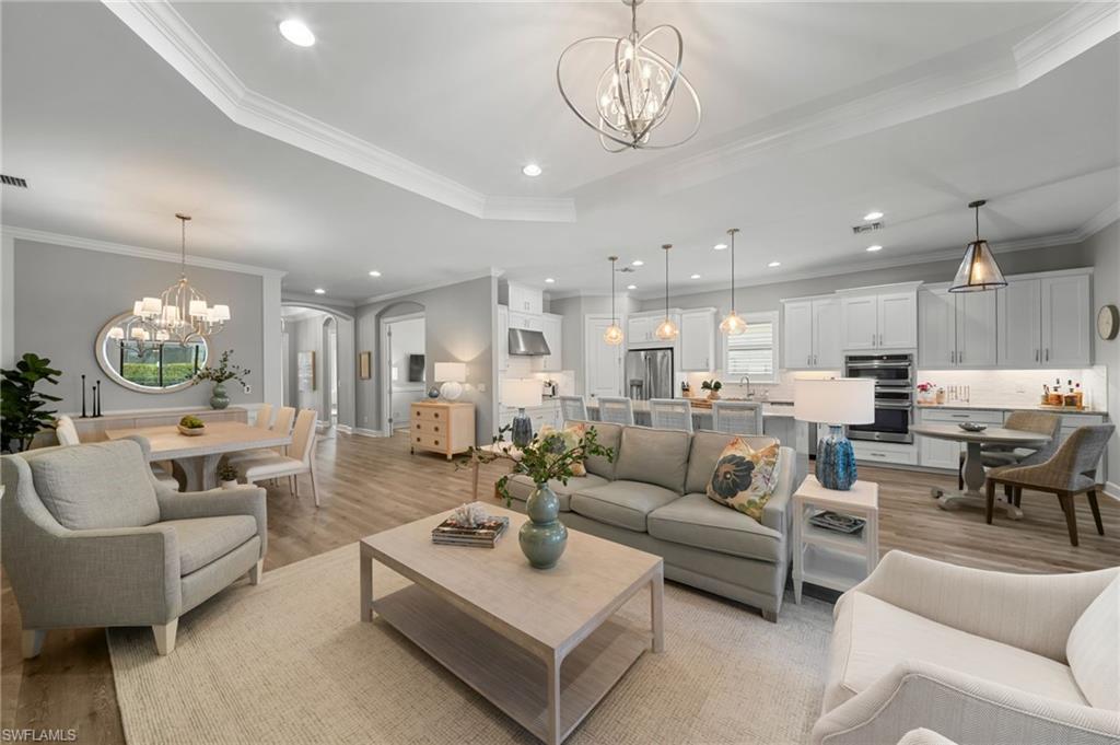 ESPLANADE - Residential