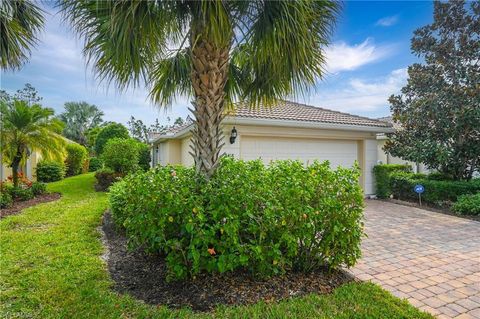 A home in NAPLES