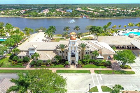 A home in NAPLES