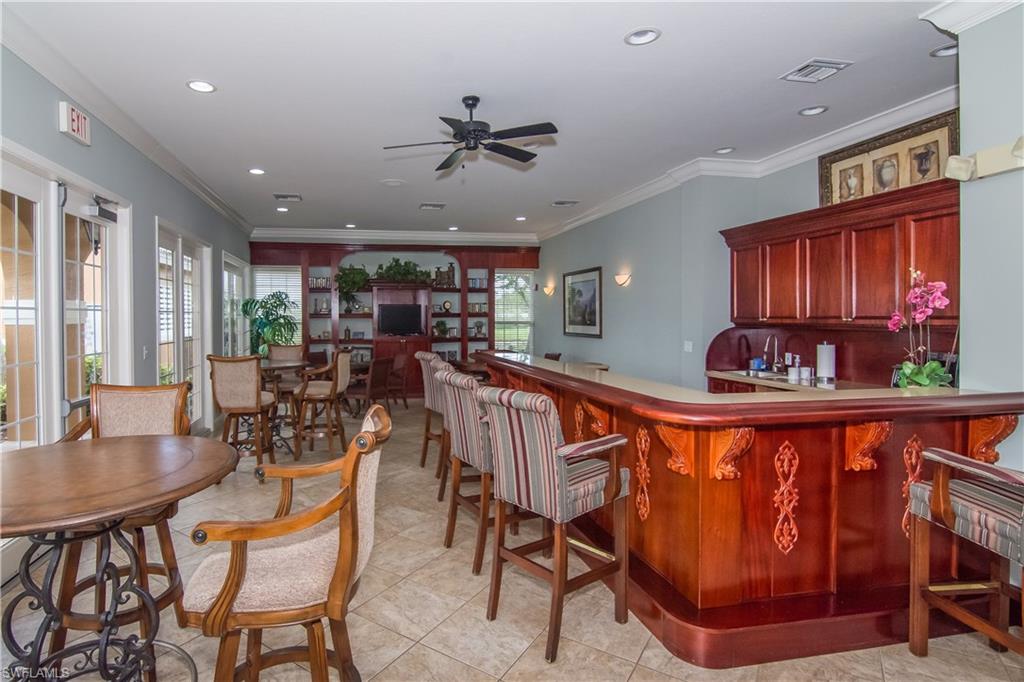 NAPOLI - Residential