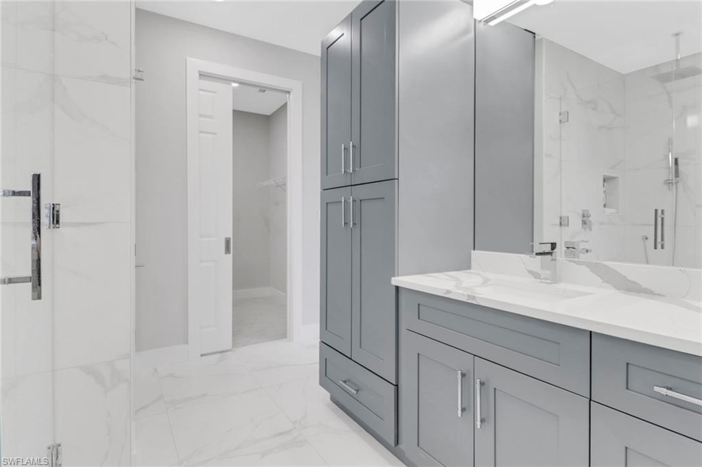 THE ENCLAVE - Residential