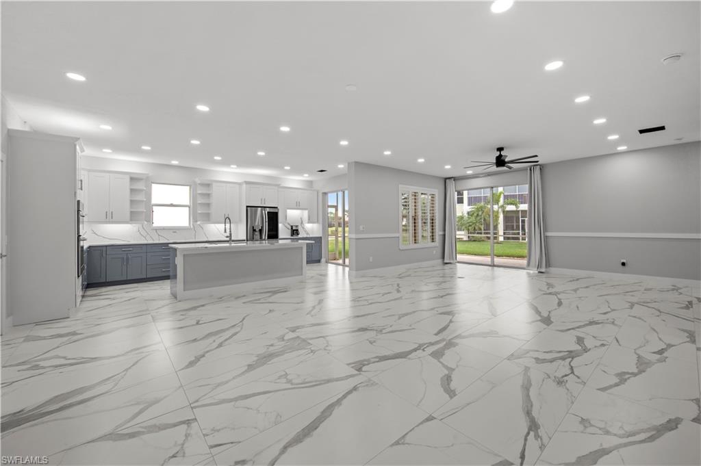 THE ENCLAVE - Residential