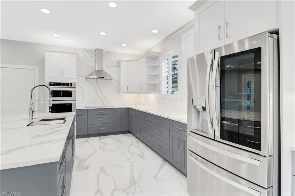 THE ENCLAVE - Residential