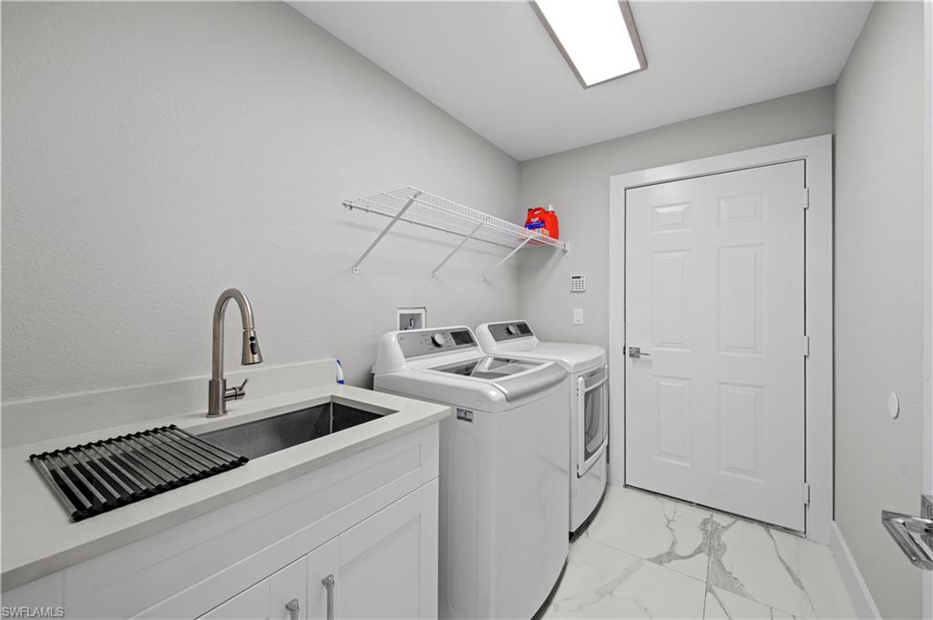 THE ENCLAVE - Residential