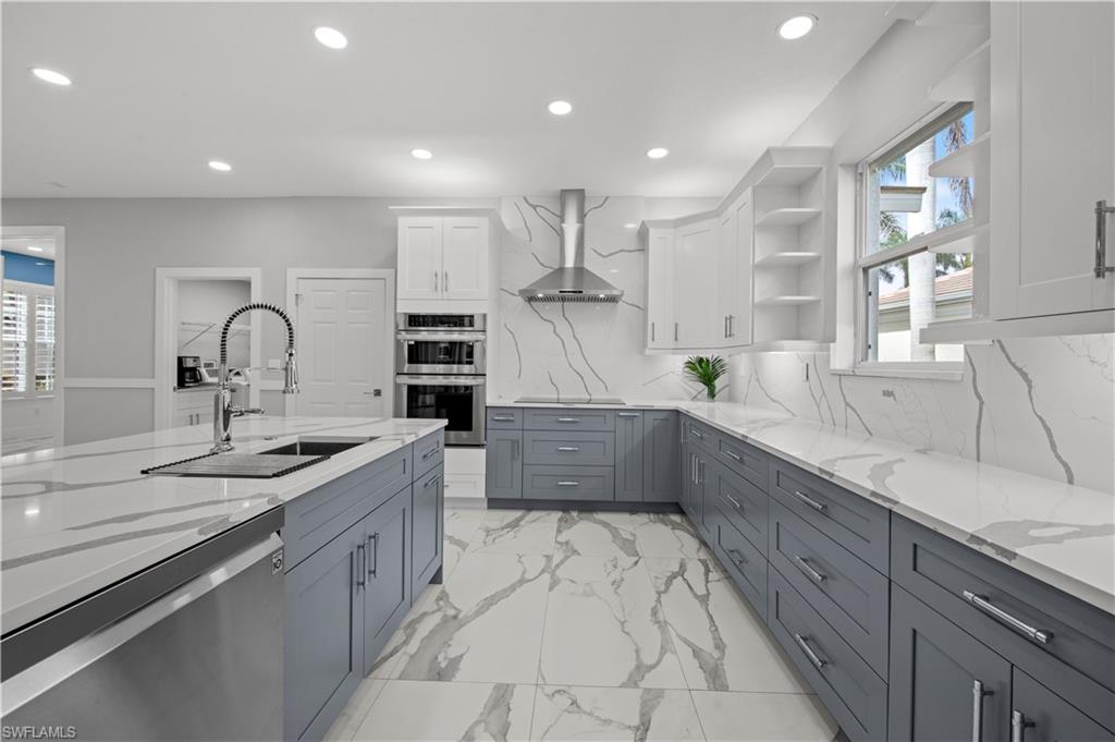 THE ENCLAVE - Residential