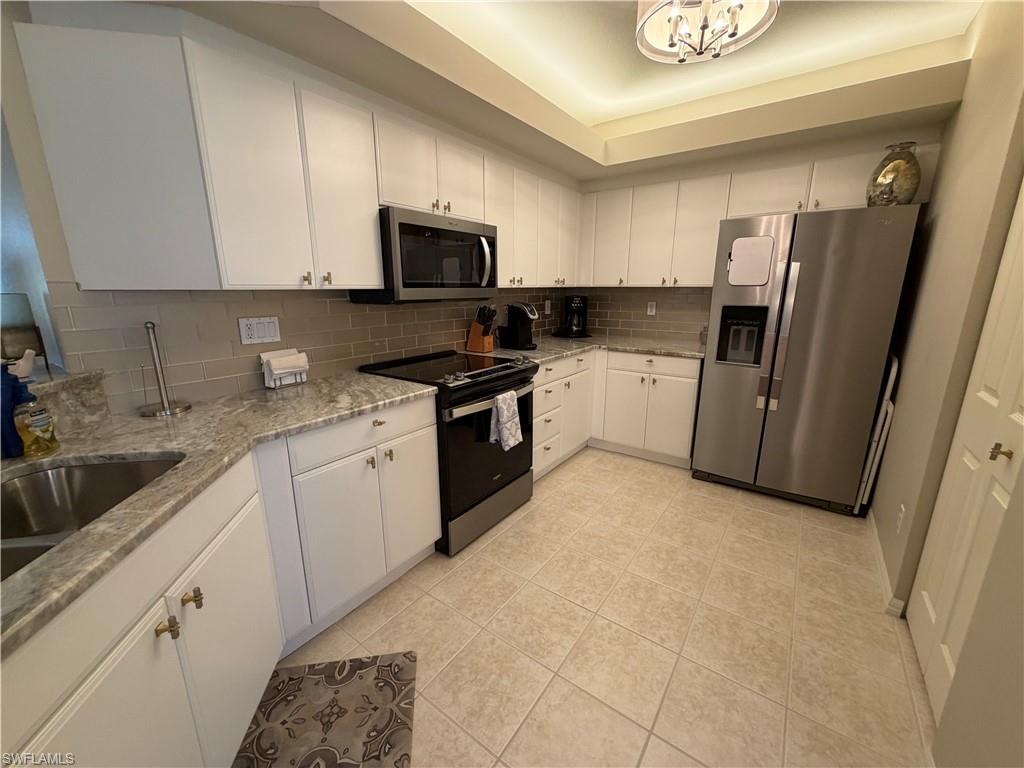 LIGHTHOUSE BAY - Residential Lease