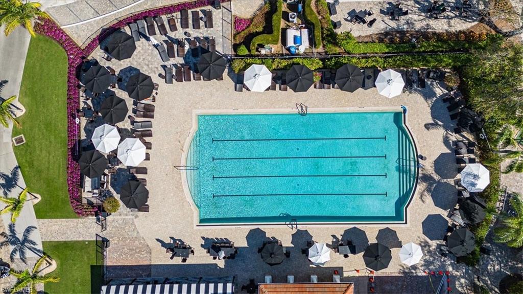 WEDGE WOOD AT THE STRAND - Residential