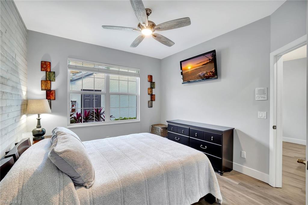 WEDGE WOOD AT THE STRAND - Residential