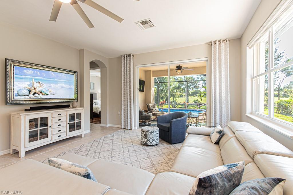 10553 Avila CIR