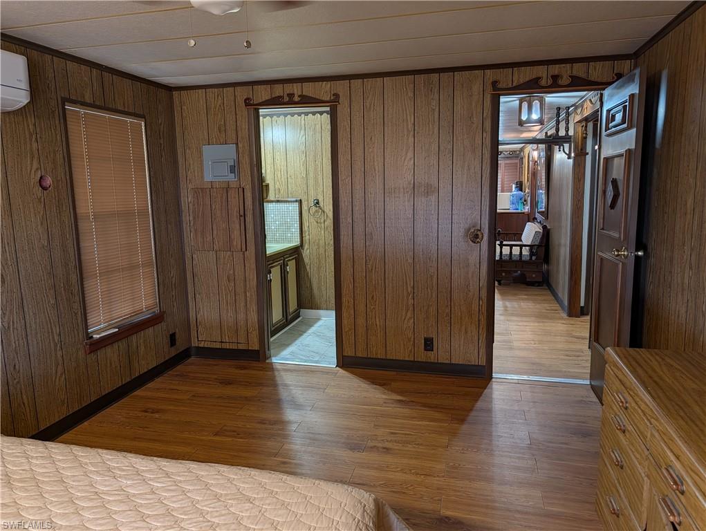 FOREST PARK MOBILE HOME - Residential