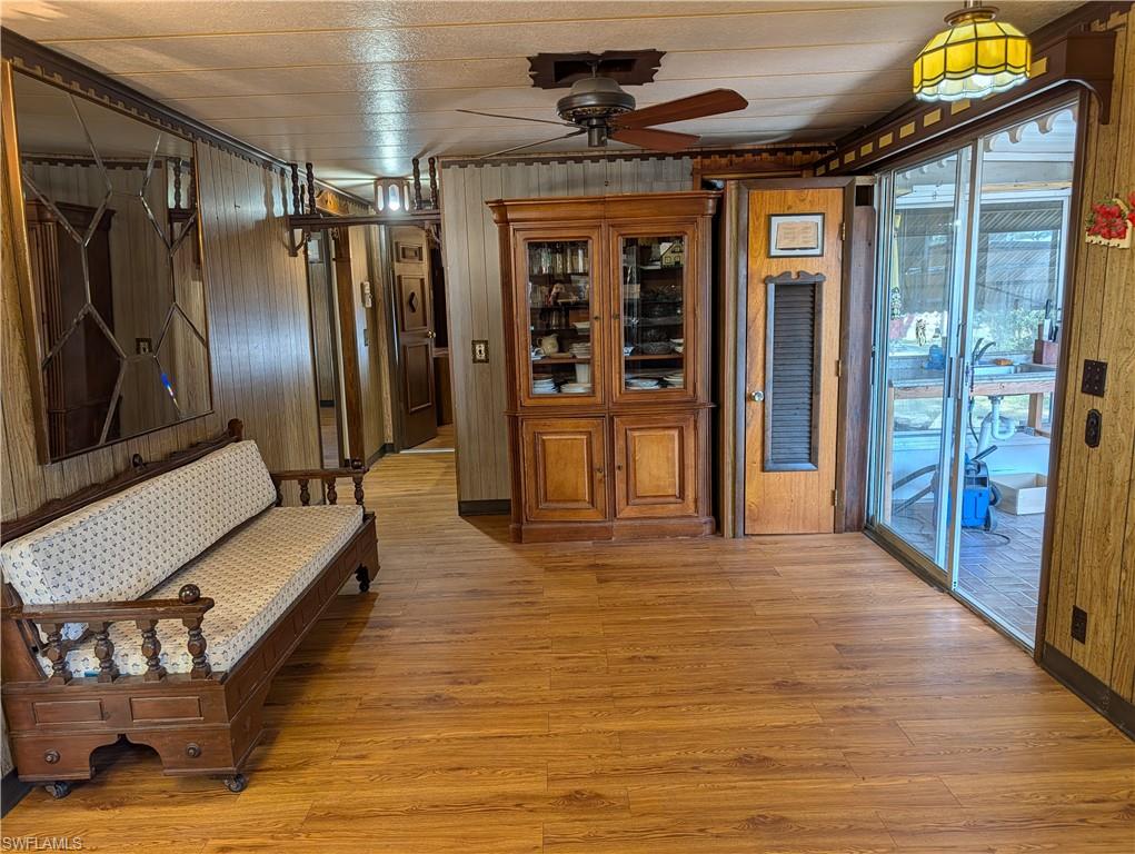 FOREST PARK MOBILE HOME - Residential