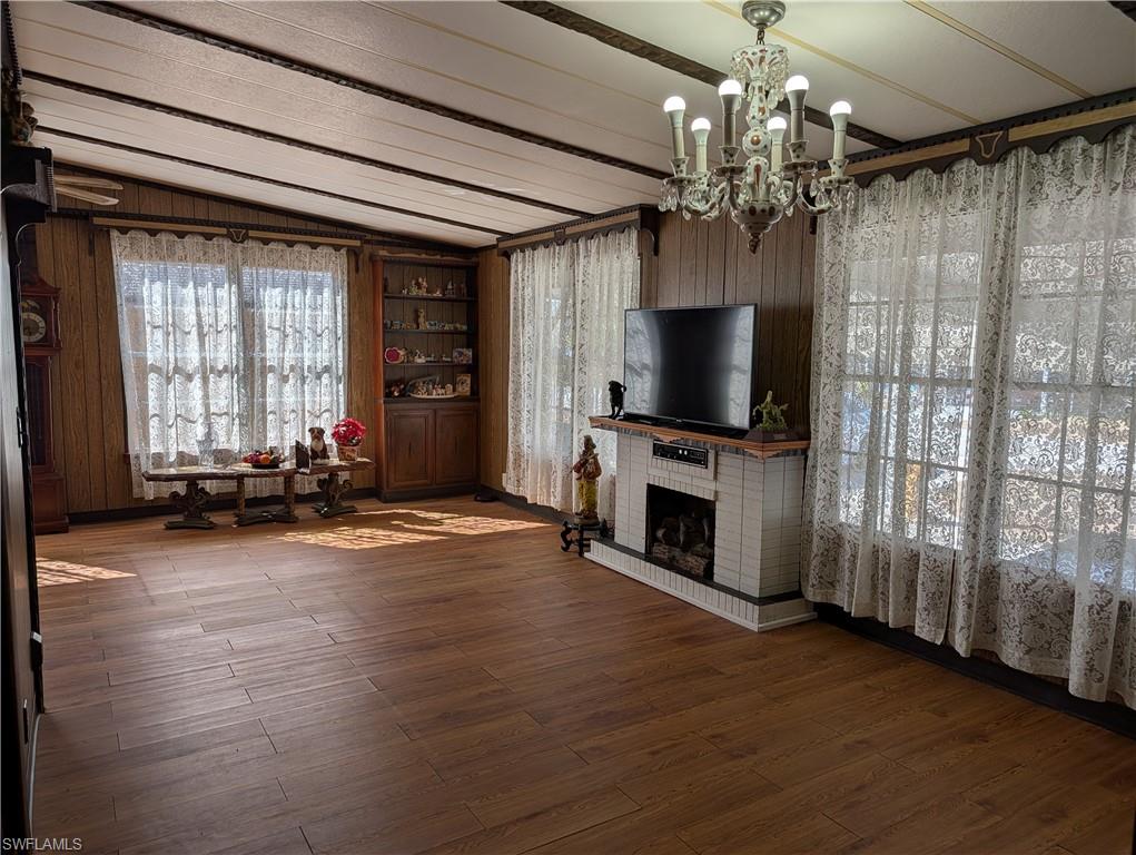 FOREST PARK MOBILE HOME - Residential