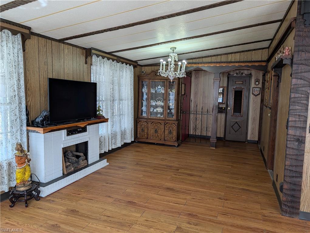 FOREST PARK MOBILE HOME - Residential