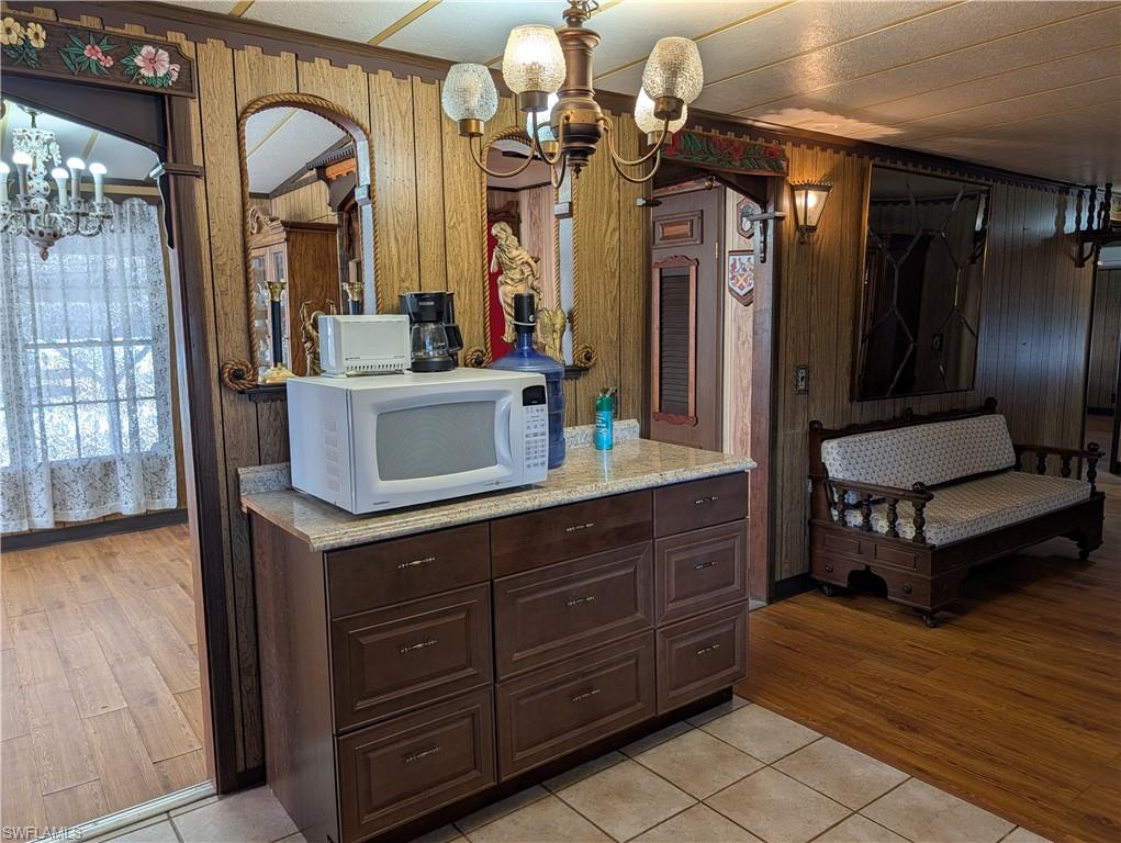 FOREST PARK MOBILE HOME - Residential