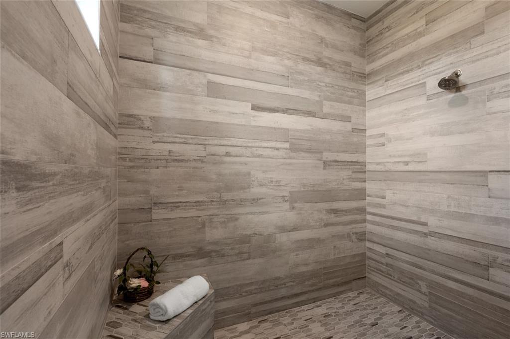 SOUTH GULF COVE - Residential