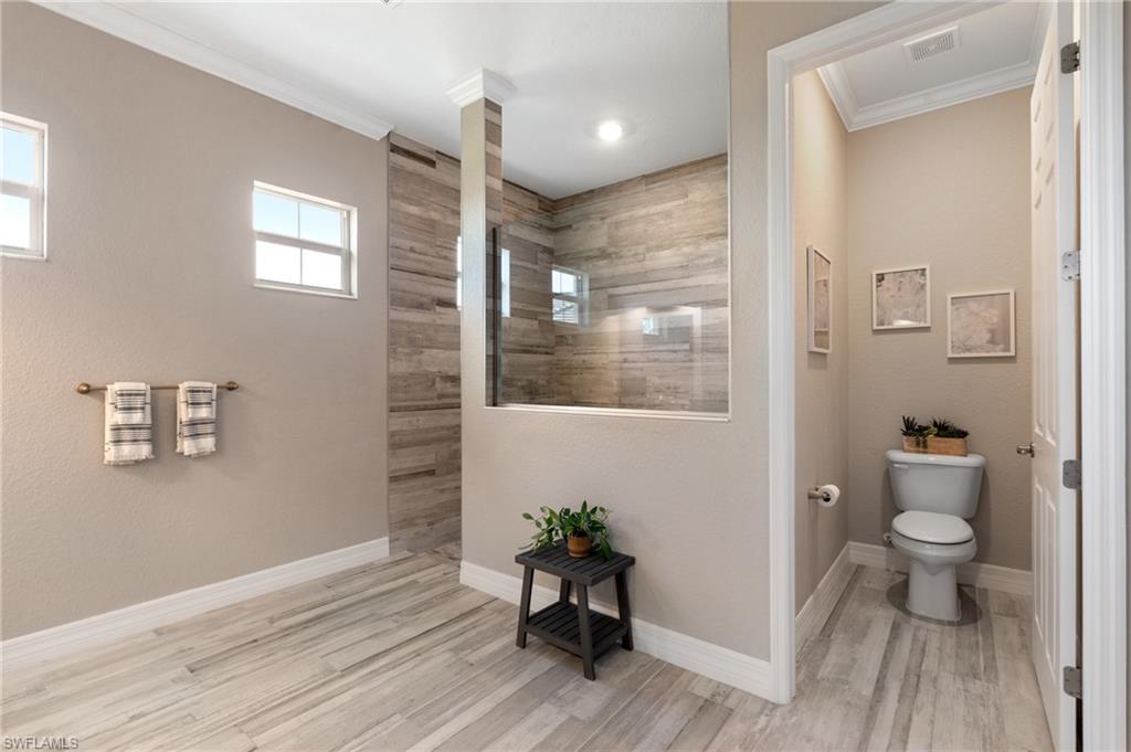 SOUTH GULF COVE - Residential