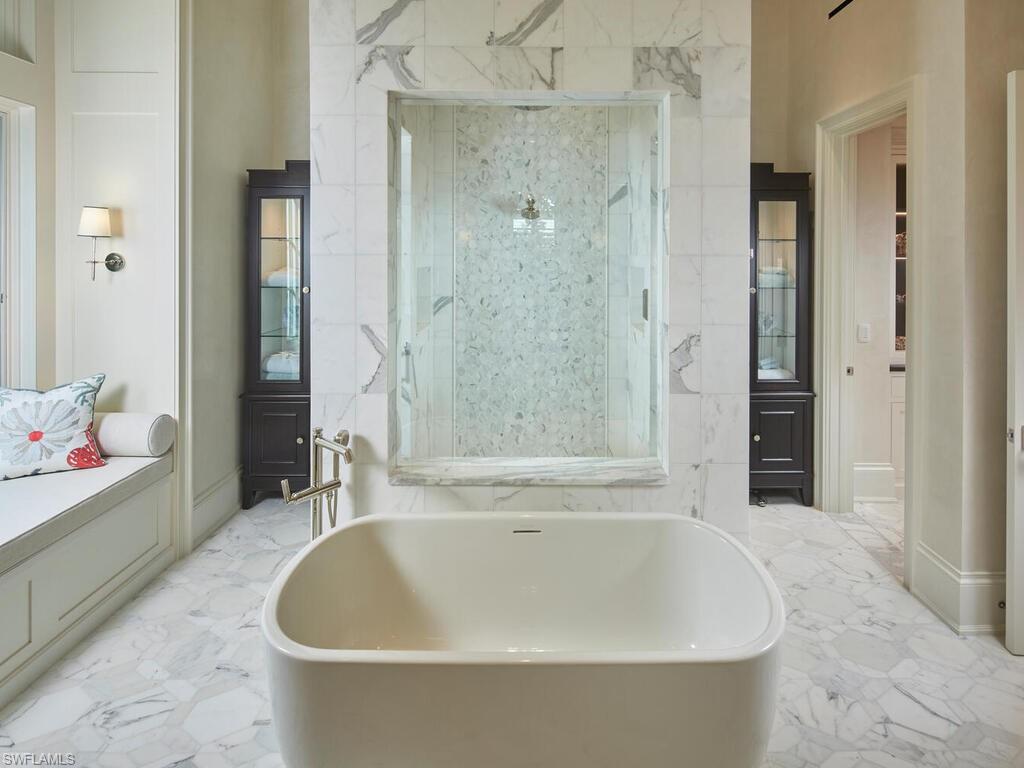 OLDE NAPLES - Residential