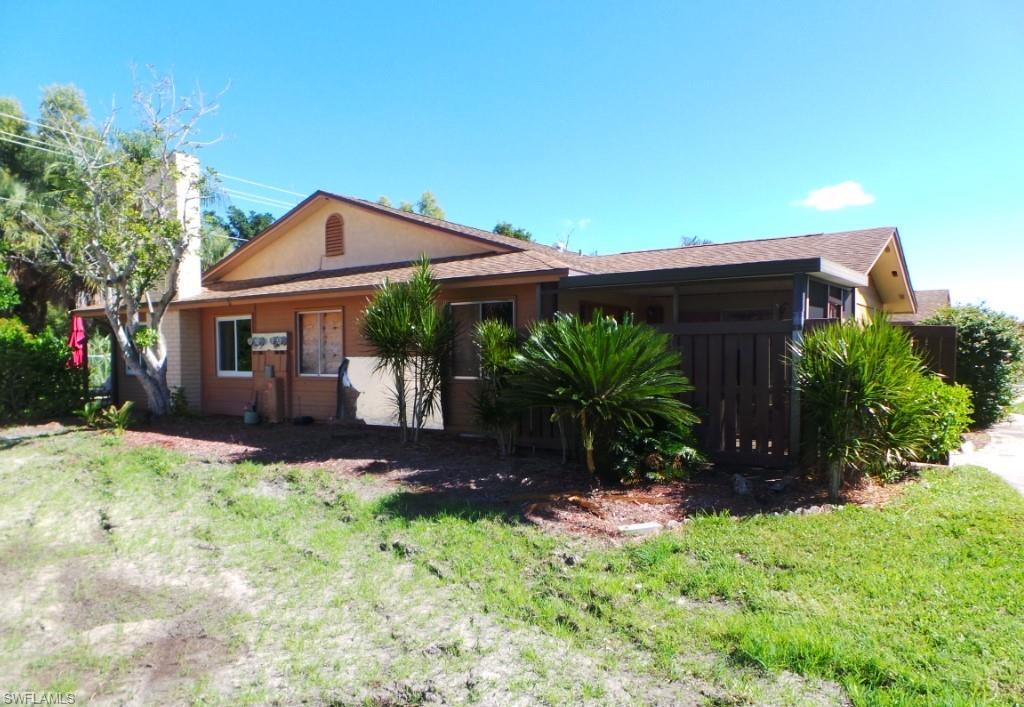 ROYAL WOODS - Residential