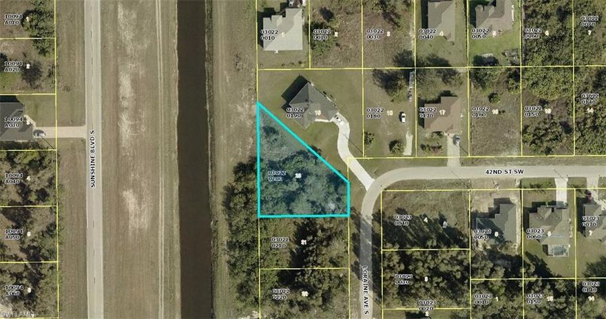 Great opportunity to own a vacant residential lot in the heart of Lehigh Acres! Located at 4200 S Loraine Ave, this property offers a prime location at a great price, perfect for building your dream home or holding as an investment. Situated in a growing area with new construction nearby. No HOA and plenty of space to design a home that fits your lifestyle.
Excellent opportunity for homeowners and investors alike.