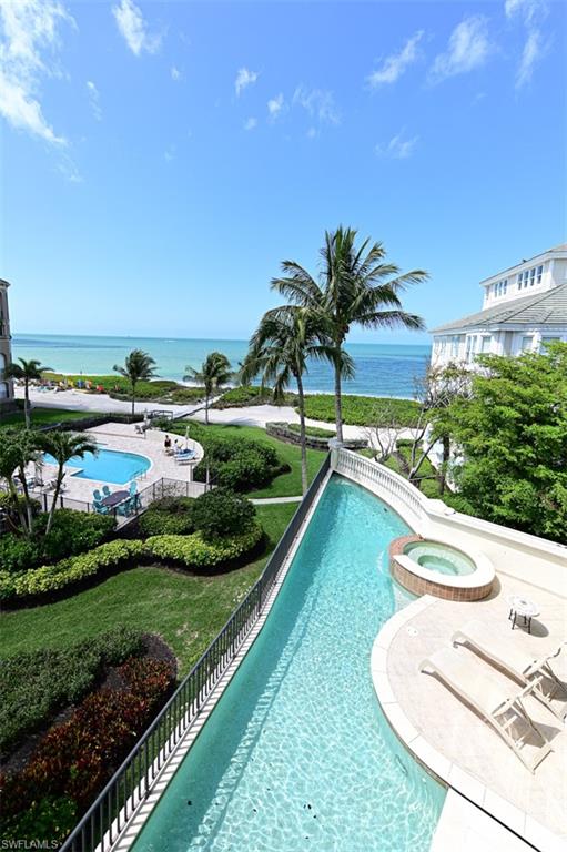 BAREFOOT BEACH - Residential