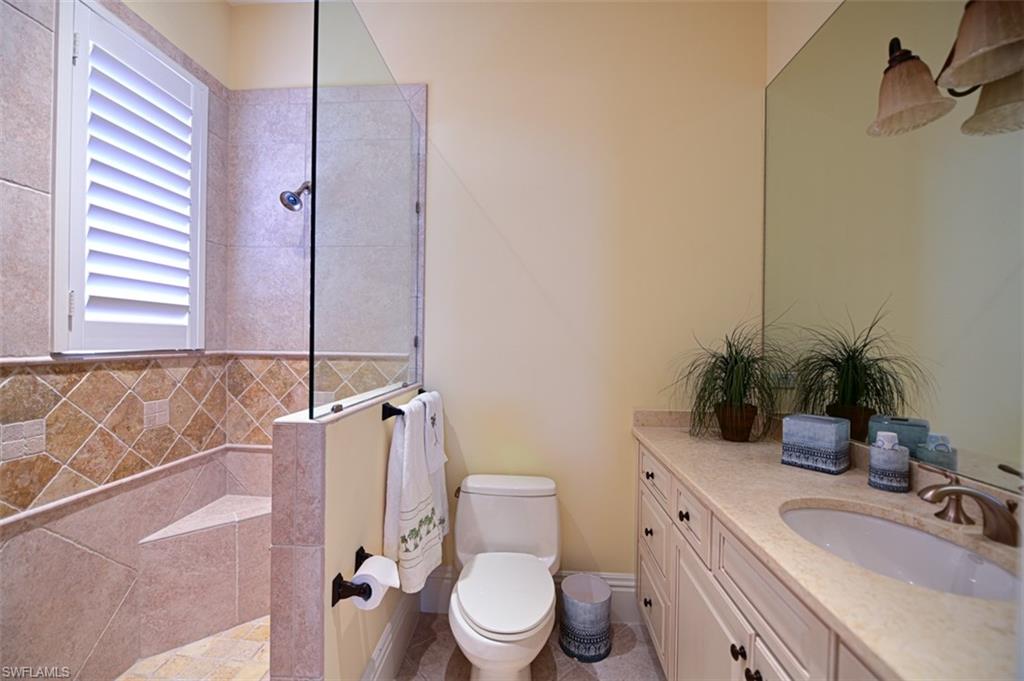 BAREFOOT BEACH - Residential