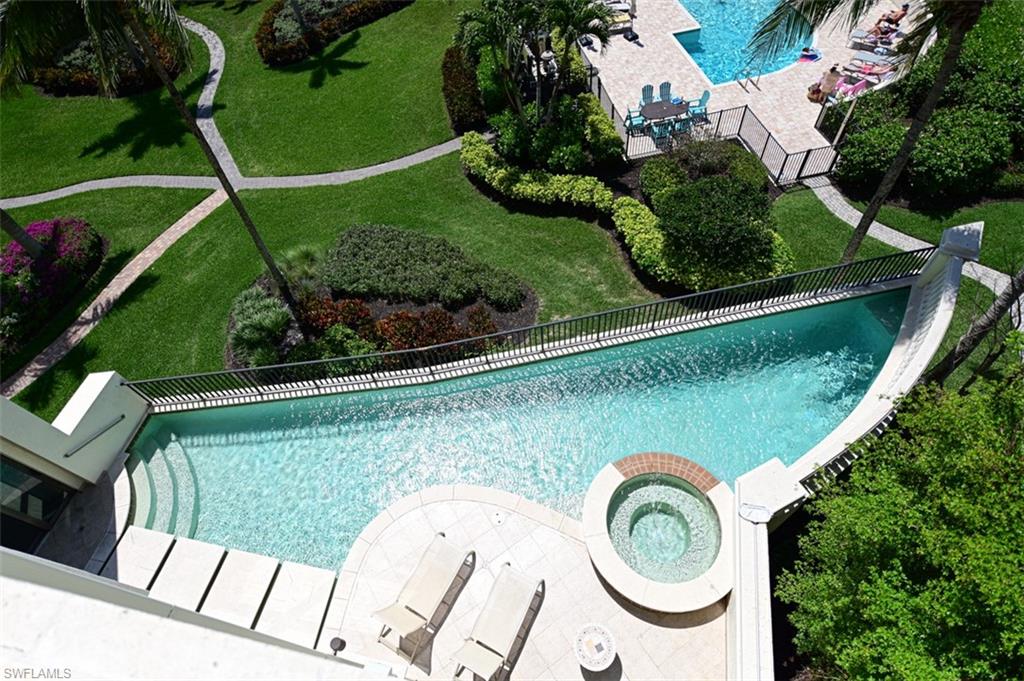 BAREFOOT BEACH - Residential