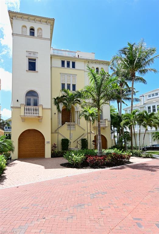 BAREFOOT BEACH - Residential