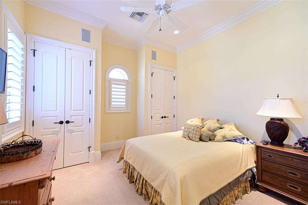 BAREFOOT BEACH - Residential