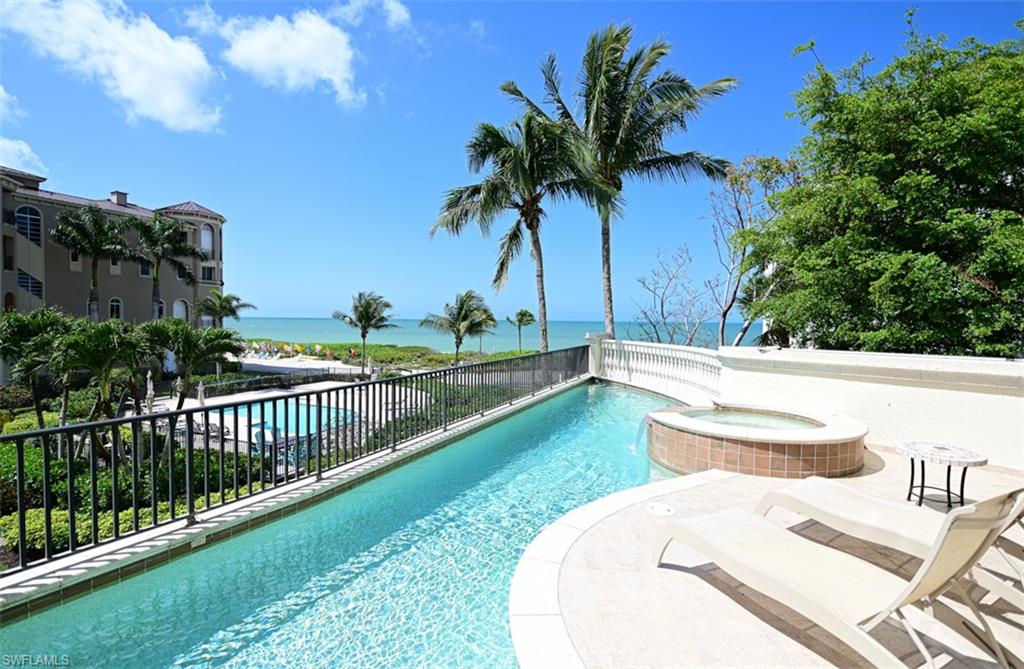 BAREFOOT BEACH - Residential