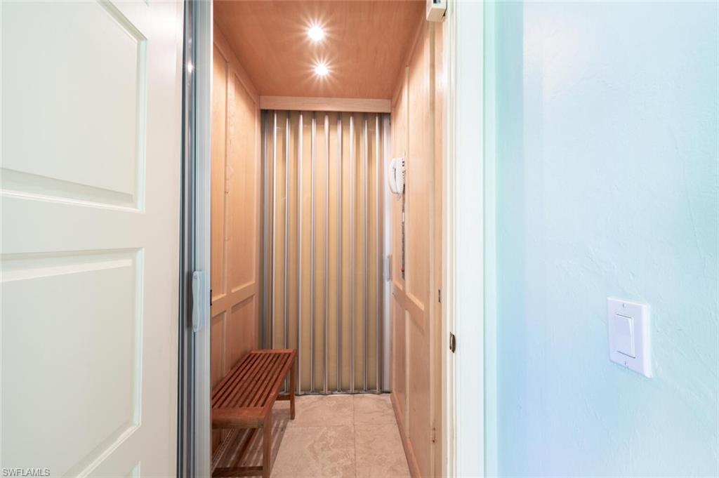 TARPON BAY AT CAPTIVA - Residential