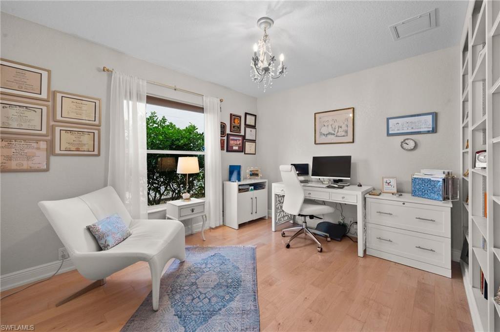 CROSS CREEK ESTATES - Residential