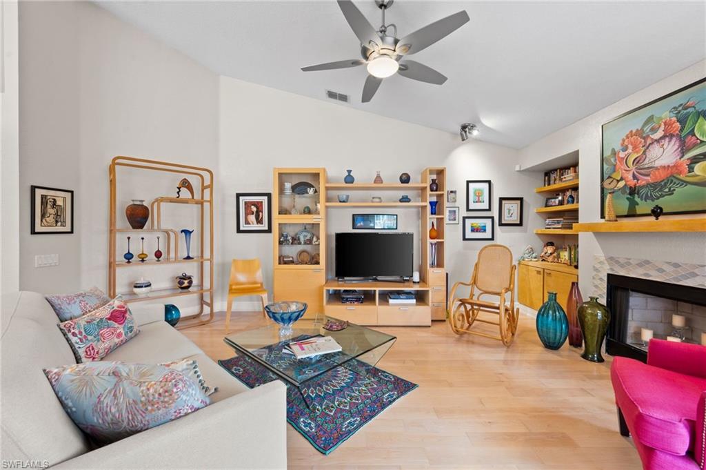 CROSS CREEK ESTATES - Residential