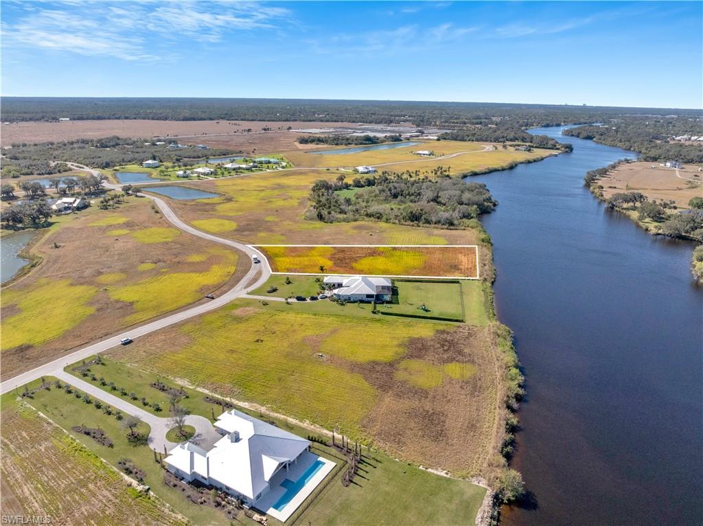 CALOOSA PRESERVE - Land