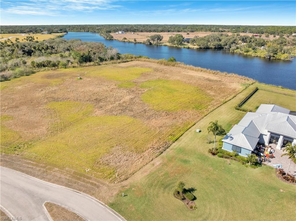 CALOOSA PRESERVE - Land