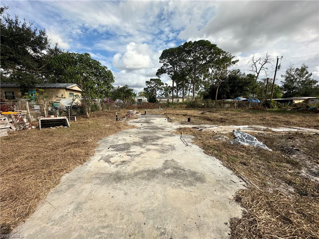 SUNCOAST ESTATE - Land