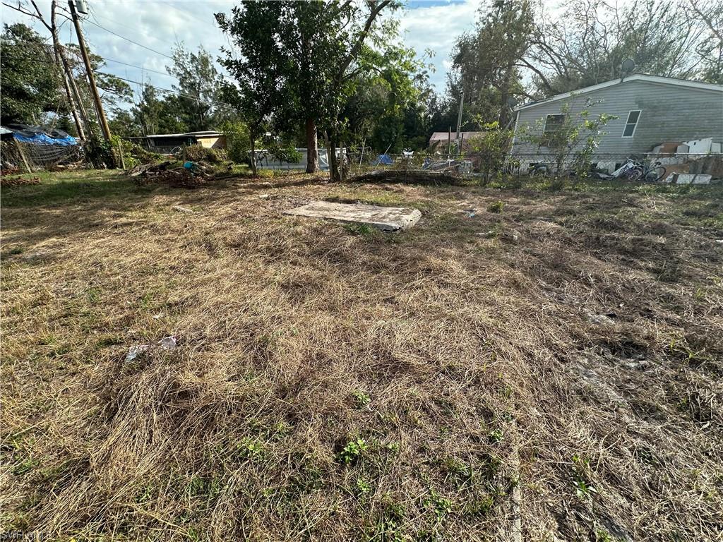 SUNCOAST ESTATE - Land