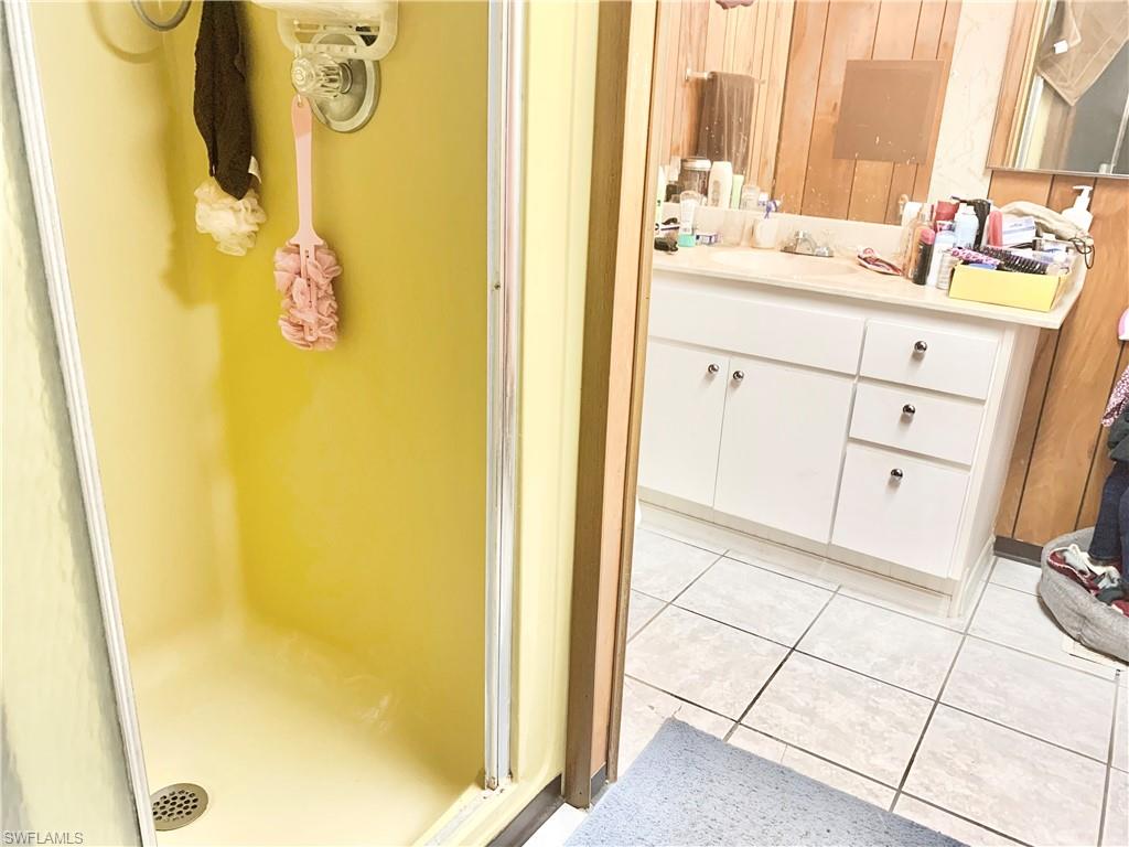 IMPERIAL HARBOR - Residential