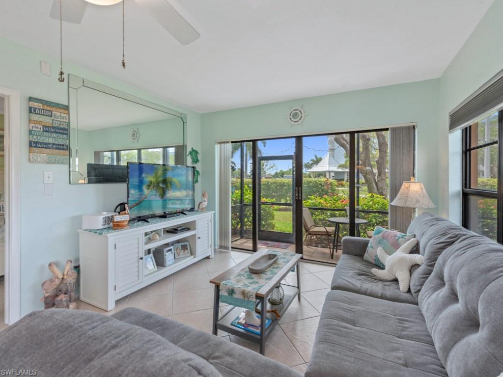 27 Greenbrier ST 109