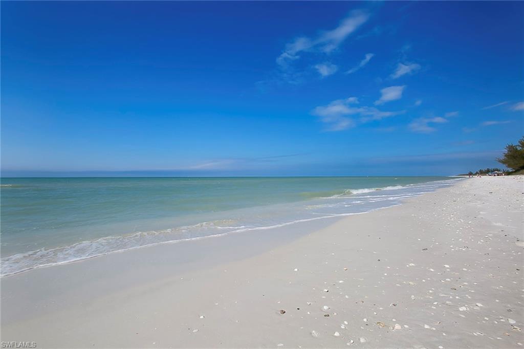 KEEWAYDIN ISLAND - Residential