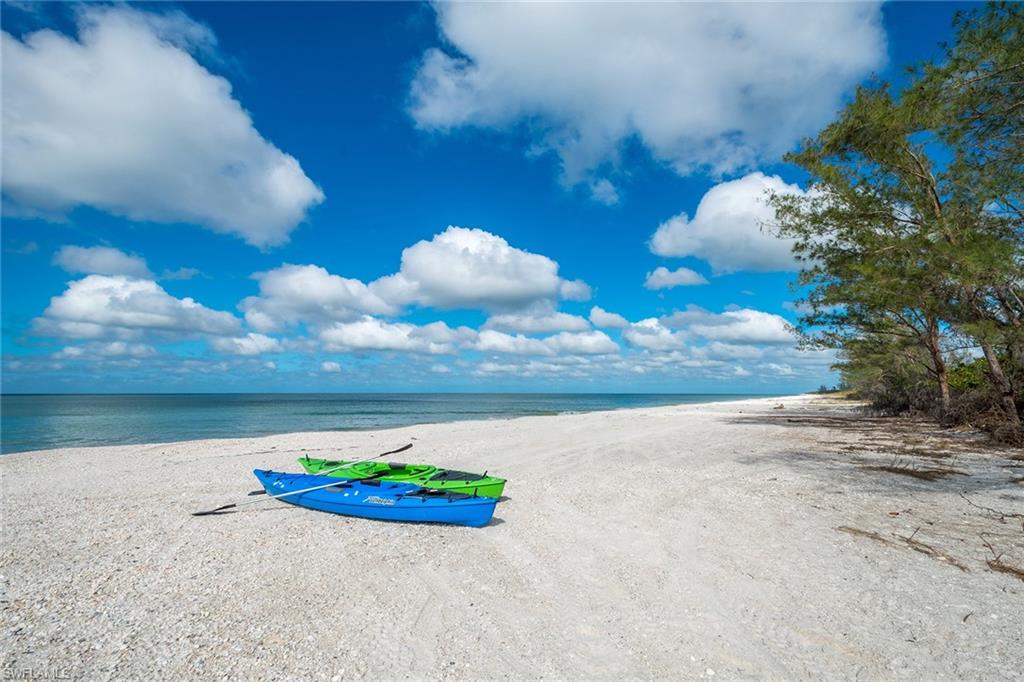 KEEWAYDIN ISLAND - Residential