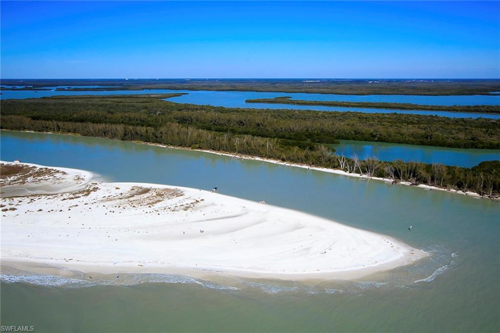 KEEWAYDIN ISLAND - Residential