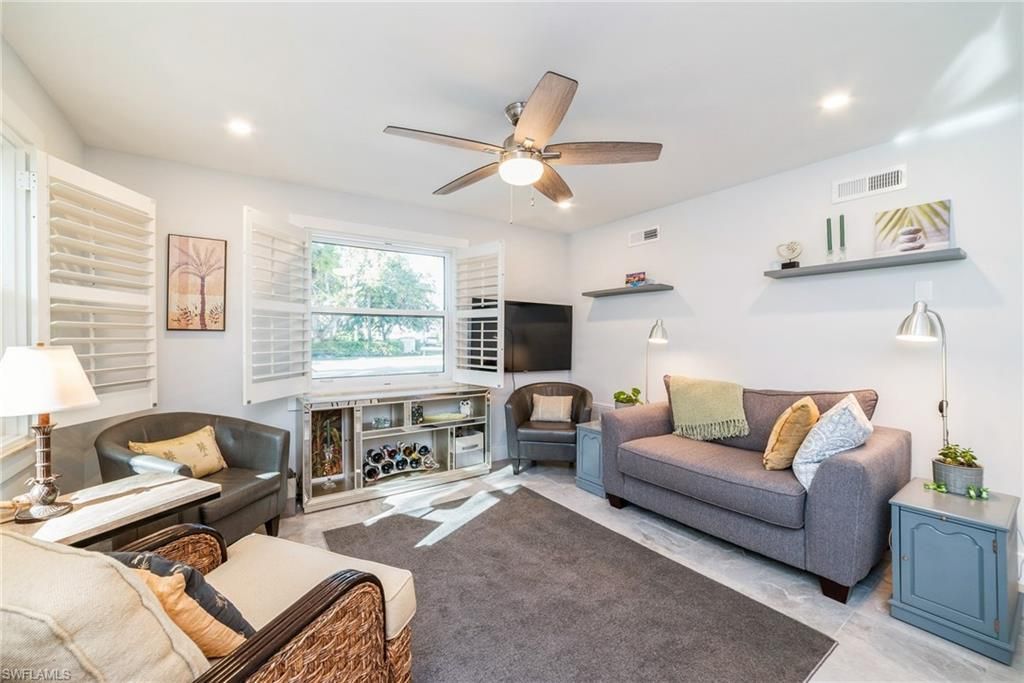 Photo of 980 7th AVE S #101, NAPLES, FL 34102 (MLS # 226000135)