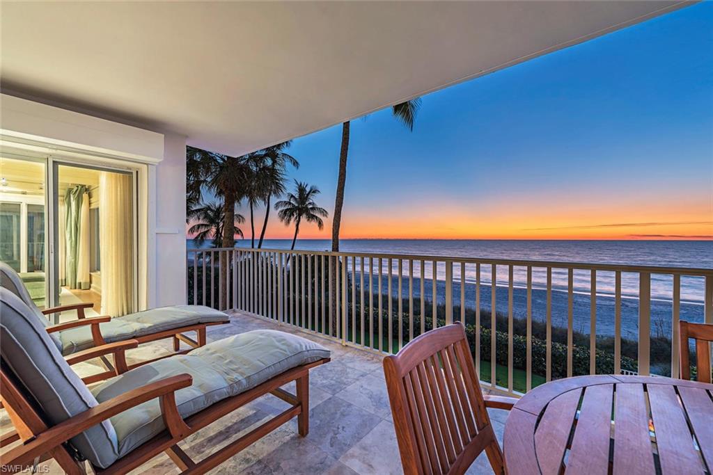 LAURENTIANS - Residential