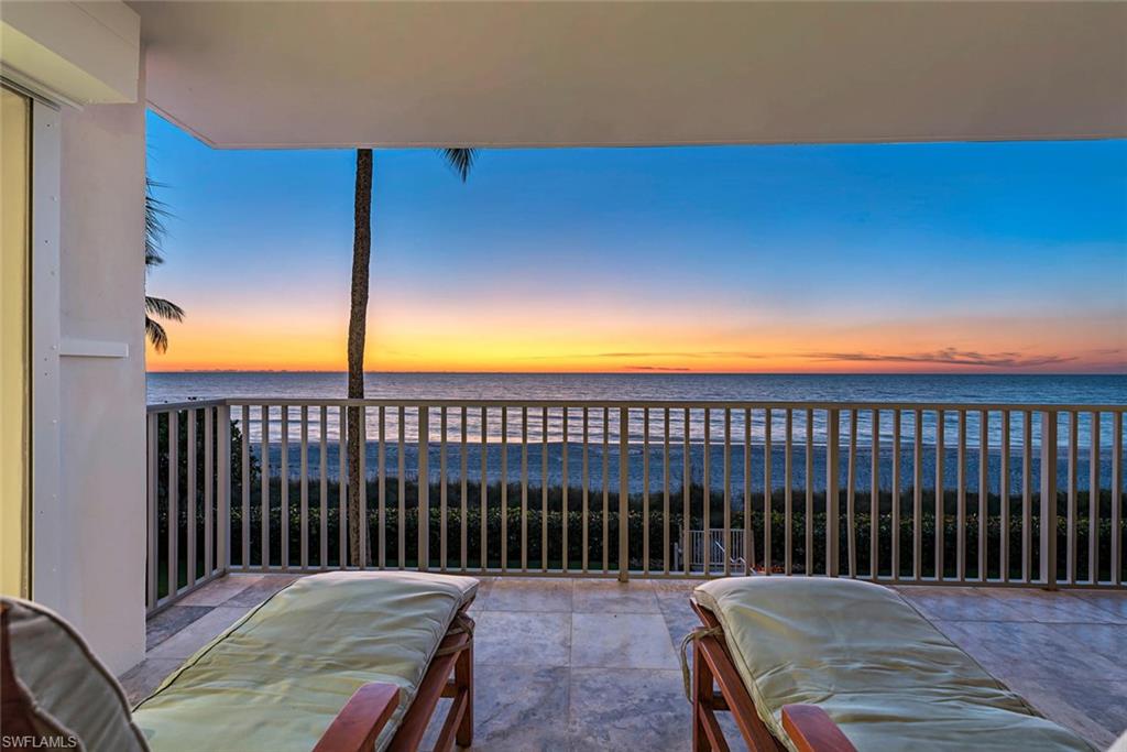 LAURENTIANS - Residential