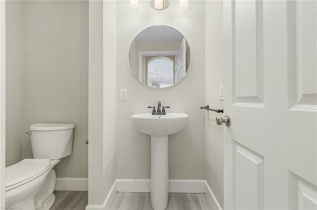 CASA DEL LAGO - Residential